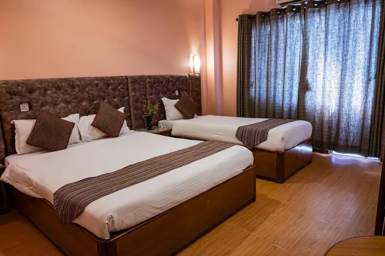 Kathmandu Prince Hotel 3*,