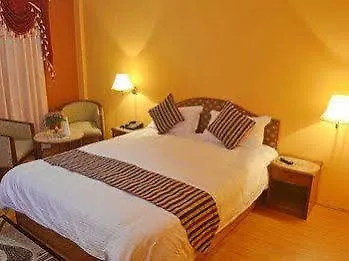 Kathmandu Prince Hotel 3*,