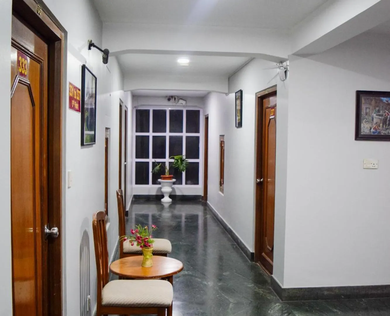 Kathmandu Prince Hotel 3*,