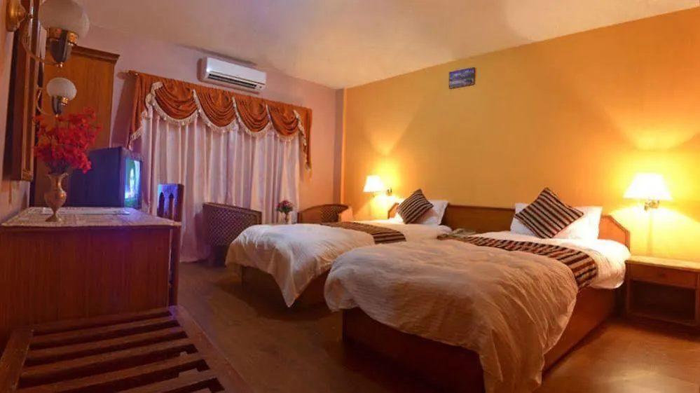 Kathmandu Prince Hotel 3*,